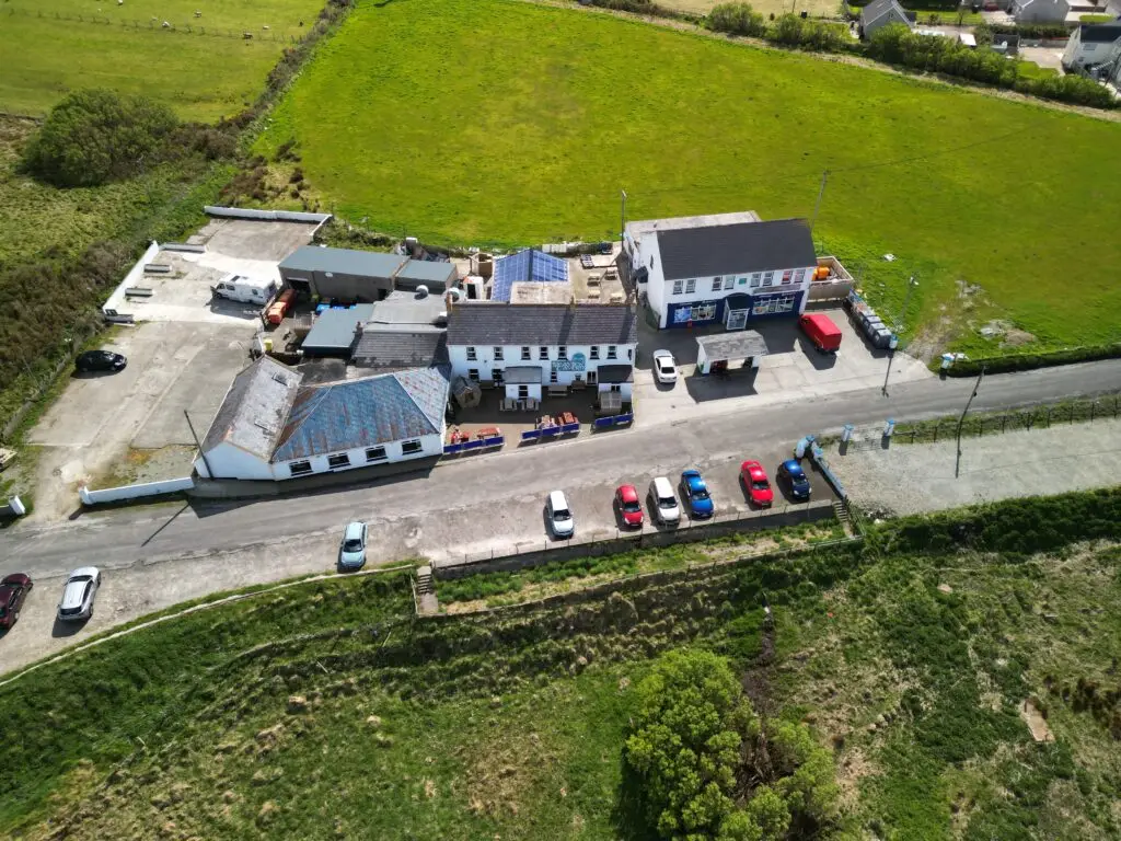 Aerial image of the Seaview Tavern, Malin, County Donegal - DigitalNomadNI